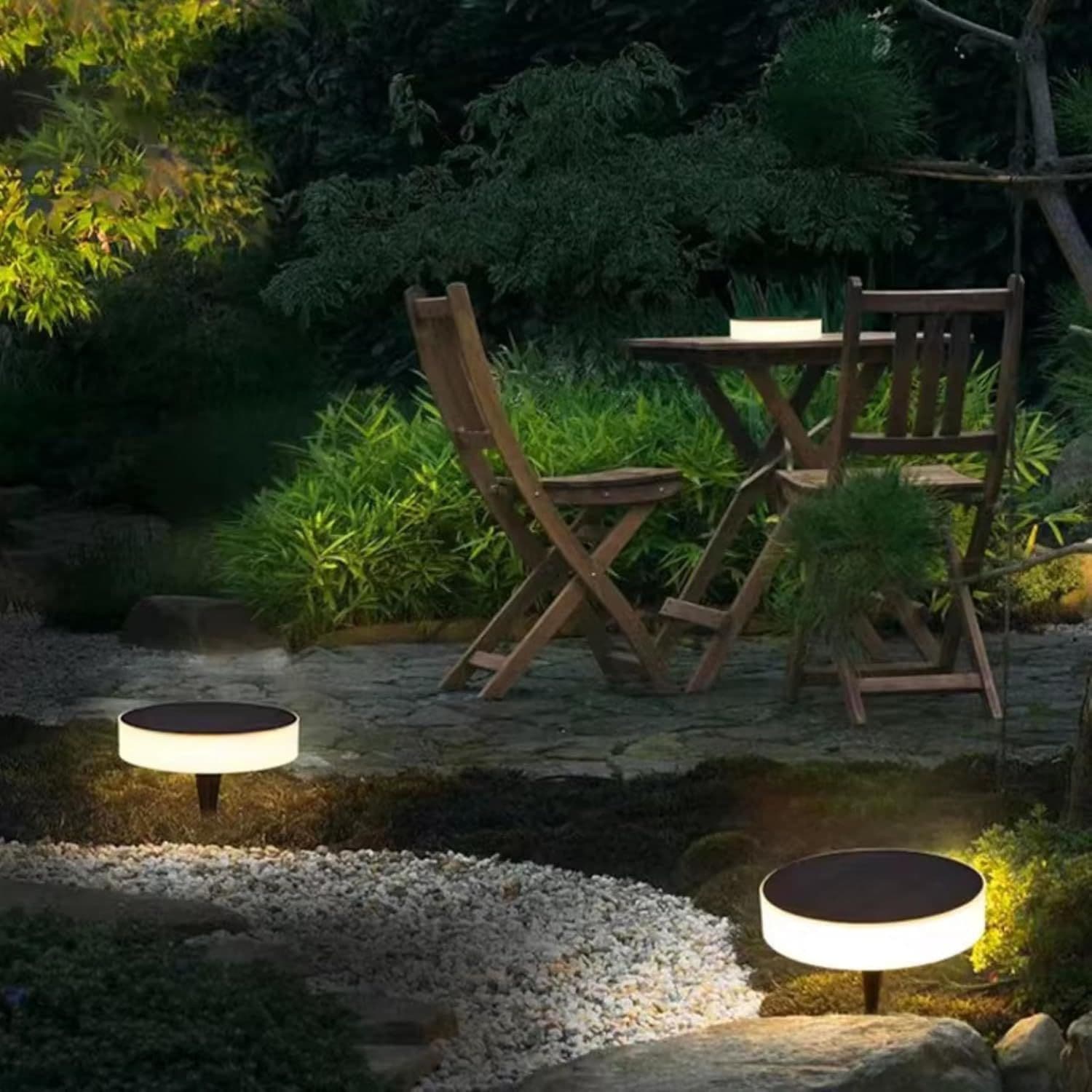 Round solar garden lawn light lit warm, with dimensions, on white background